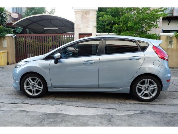 Ford FIESTA 1.5 S ปี2012 5ประตู รูปที่ 3