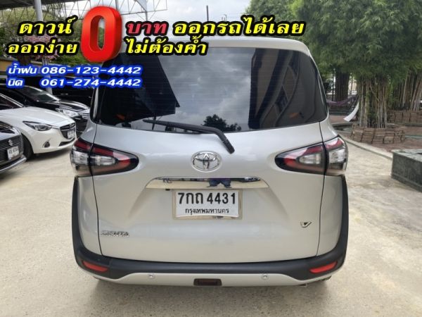 TOYOTA	SIENTA 1.5V TOP	2018 รูปที่ 3