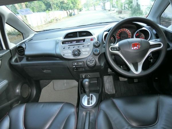 HONDA JAZZ 1.5 SV AS TOP 2008 รูปที่ 3