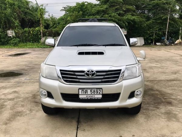 Toyota Vigo 4DR 3.0G Prerunner MT 2013 รูปที่ 3