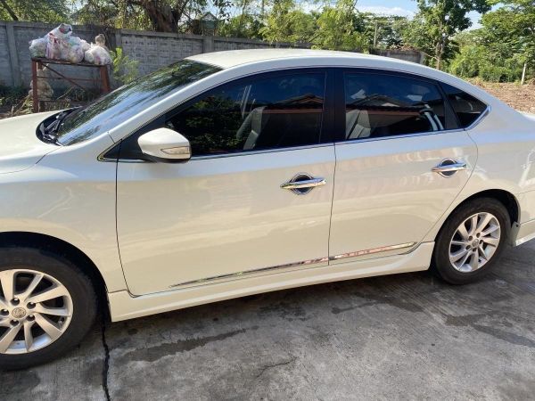 ขายรถ Nissan SYLPHY 2013 รูปที่ 3