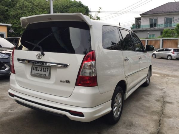 จัดได้เต็ม100% TOYOTA INNOVA 2.0 V ปี2015 รูปที่ 3