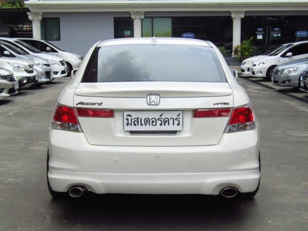 จัดได้เต็ม ฟรีดาวน์ แถมประกันภัย 2011 HONDA ACCORD 2.0 E รูปที่ 3