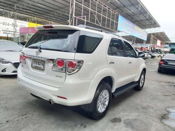 TOYOTA FORTUNER 2.5 G ปี2012 รถมือเดียวจากป้ายแดง เข้าศูนย์ตลอด วิ่ง 110,xxx kmแท้สภาพสวยจัด ไม่เคยมีอุบัติเหตุ เดิมทั้งคัน รูปที่ 3