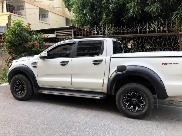 ขายกระบะ Ford ranger XLT HiRider ยกสูง เกียร์ออโต้ A/T 2016 รูปที่ 3