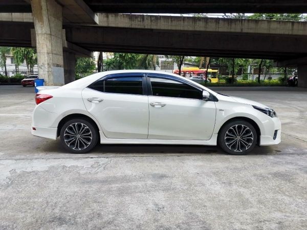 2015 Toyota Altis 1.8 ESport AT รูปที่ 3