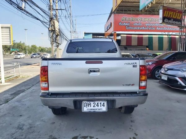 Toyota hilux vigo double cab prerunner 2.5 Eเกียร์ธรรมดาปี 2011 เครื่อง VN turbo   รถสภาพสวยมือเดียวออกห้างป้ายแดง ไม่มีชนไม่เคยจมน้ำ น็อตไม่เคยขยับ สวยเดิม รูปที่ 3