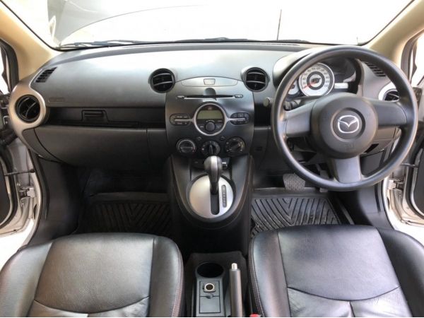 Mazda 2 1.5 Groove AT ปี2012 รูปที่ 3