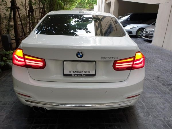 ขาย BMW 320d Luxury ยังมี BSI เหลือๆ รูปที่ 2