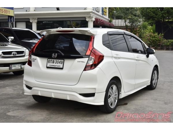 รถมือเดียว ไมล์น้อย *จัดไฟแนนซ์ได้เต็ม *ฟรีดาวน์ *แถมประกันภัย 2017 HONDA JAZZ 1.5 S I-VTEC รูปที่ 3