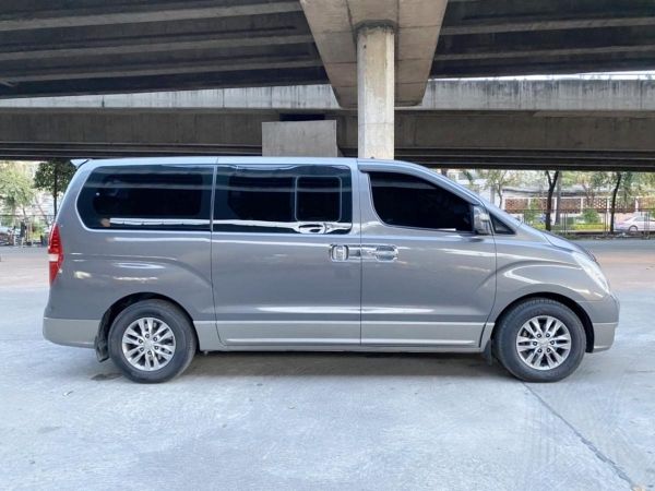 2009 Hyundai H1 2.5 Deluxe AT รูปที่ 3