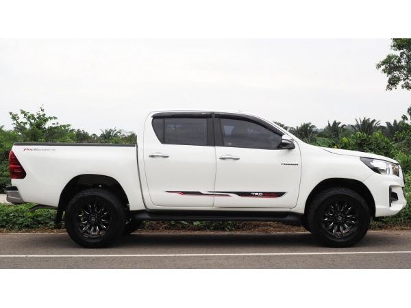 TOYOTA HILUX REVO DOUBLE CAB 2.4E PRERUNNER AT ปี 2015 สีขาว รูปที่ 3