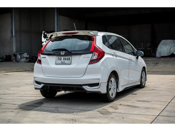 Honda Jazz 1.5S i-VTEC Hatchback AT รูปที่ 3