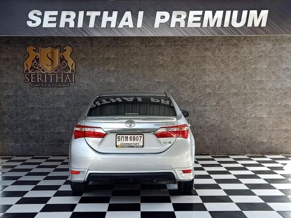 TOYOTA COROLLA ALTIS 1.6G ปี 2016 สีบรอนซ์เงิน รูปที่ 3