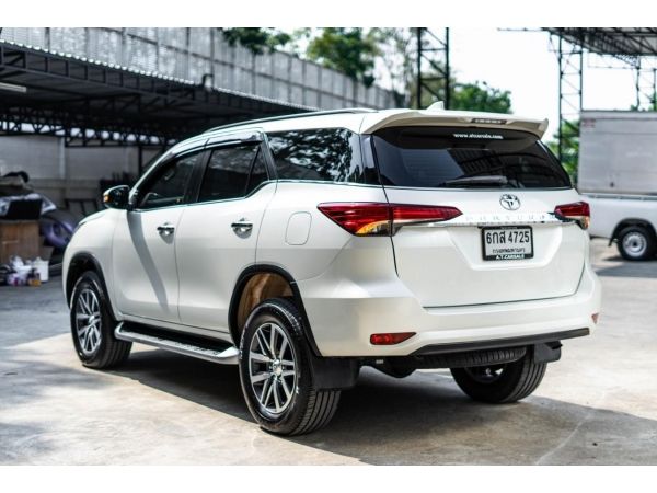 C4725 2017 Toyota Fortuner 2.4 V รูปที่ 3