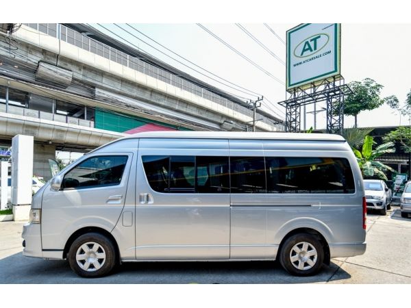 C1139 2013 Toyota Commuter 2.5 D4D VIP รูปที่ 3