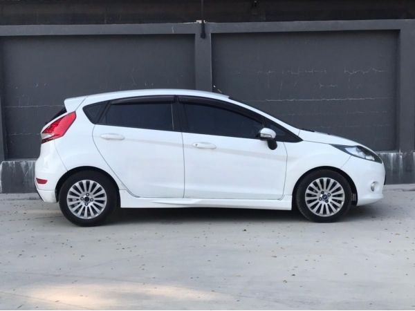 2011 Ford Fiesta 1.6 Trend AT รูปที่ 3