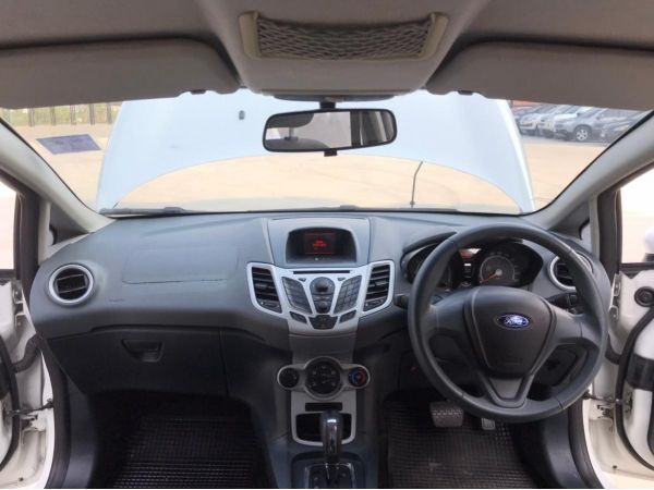 Ford Fiesta 1.6 TREND Auto 2011 รูปที่ 3