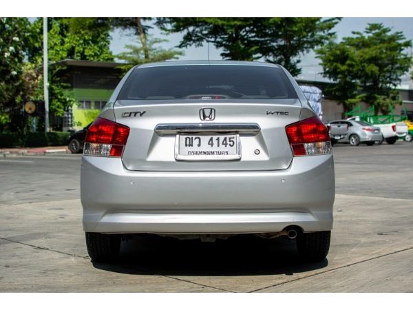 2009Honda City 1.5V เบนซิน รูปที่ 3