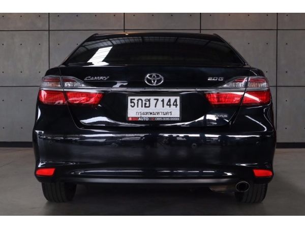 2017 Toyota Camry 2.0 G Sedan AT(ปี 12-16) B7144 รูปที่ 3