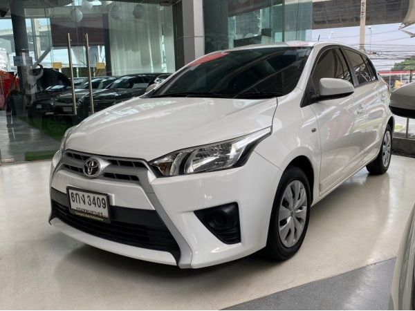 ฟรีดาวน์ Toyota Yaris 1.2E CVT Hatchback AT 2017 รูปที่ 3