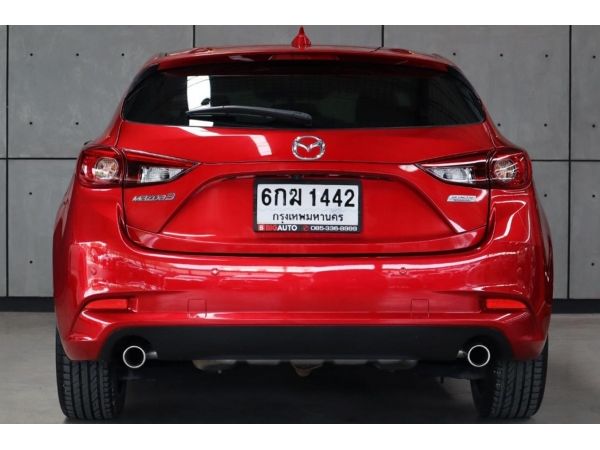 2017 Mazda 3 2.0 S Sports Hatchback AT(ปี 14-17) B1442 รูปที่ 3