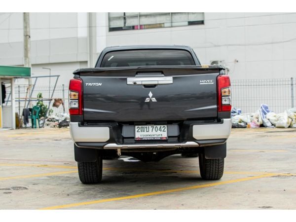 2019 Triton 2.5 G T Cab สูง ดีเซล รูปที่ 3