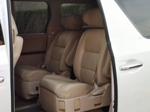 2010 TOYOTA ALPHARD 2.4 เครดิตดีฟรีดาวน์ รูปที่ 3