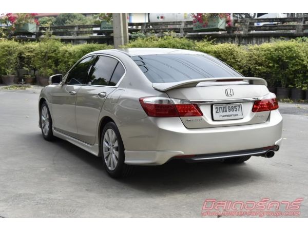 ฟรีดาวน์ ฟรีประกัน อนุมัติง่ายมาก  รถปี 2013 HONDA ACCORD 2.0  EL โฉมไมเนอร์เชนจ์ รูปที่ 3