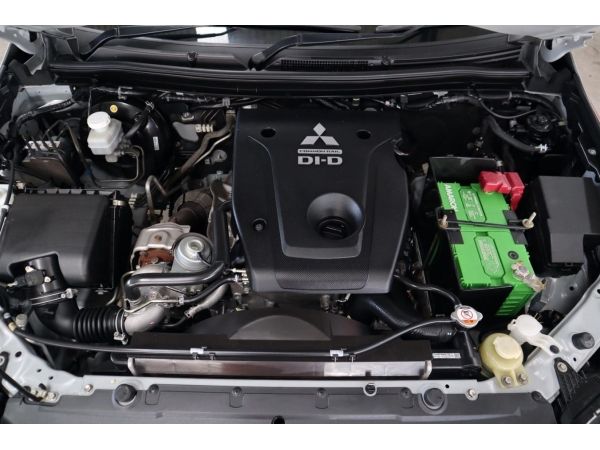 2017 Mitsubishi Pajero Sport 2.4 GT SUV AT  (ปี 15-18) B8854 รูปที่ 3