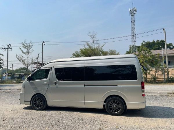 2012 รถตู้ VIP TOYOTA COMMUTER 2.5 D4D MT รูปที่ 3