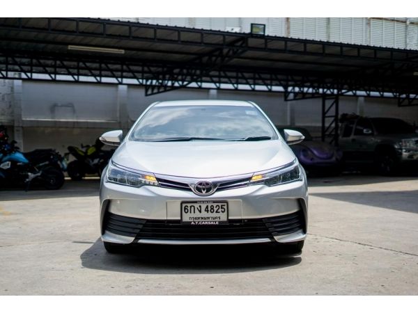 2017 Toyota Corolla Altis 1.6 E CNG Sedan รูปที่ 3