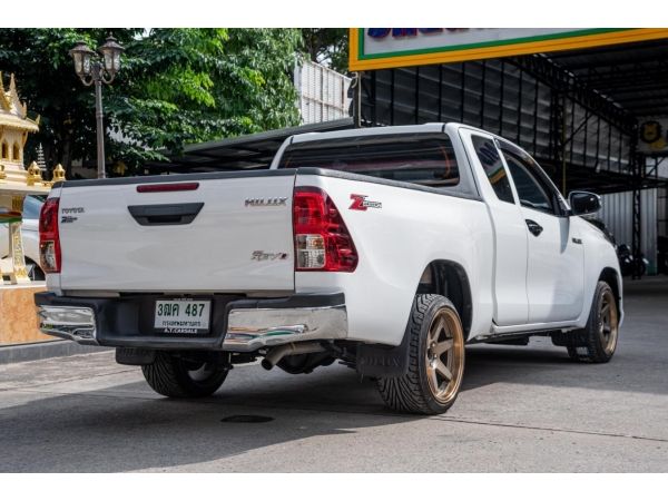 Toyota Hilux Revo 2.4 SMARTCAB Z Edition J Plus Pickup รูปที่ 3