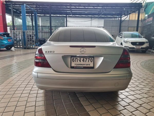 2007 BENZ E220 CDI รถสภาพดีพร้อมใช้ คุ้มเกินราคา รูปที่ 3