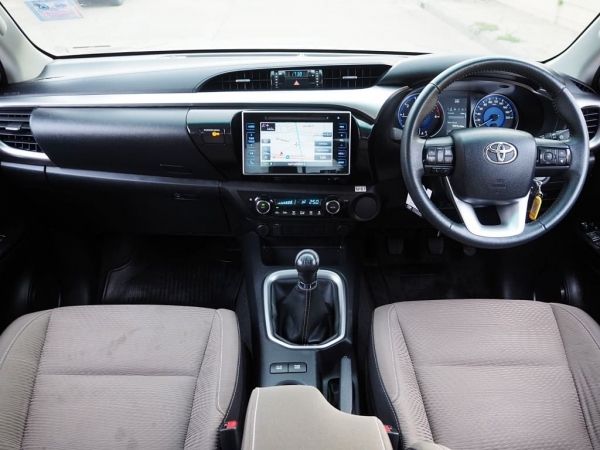 TOYOTA HILUX REVO SMART CAB 2.4 G PRERUNNER (NAVI) เกียร์MANUAL 6 จังหวะ สภาพนางฟ้า รูปที่ 3