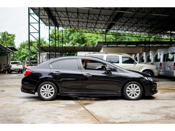 2013 Honda Civic 1.8 FB  E iVTEC Sedan รูปที่ 3