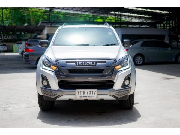 2018 Isuzu D-Max 3.0 CAB-4  Vcross MAX Z-Prestige 4WD Pickup รูปที่ 3