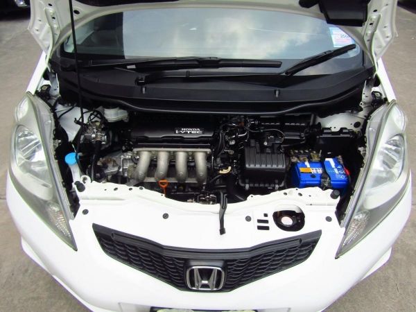 Honda jazz 1.5s 2011 AT/ฟรีดาวน์ฟรีประกันภัย รูปที่ 3