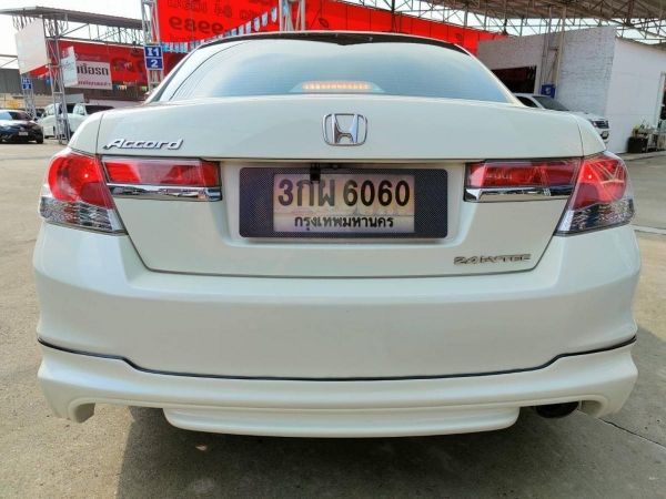 2010 Honda Accord 2.4EL Navigator  เชนจแล้ว รุ่น TOP สุด รูปที่ 3