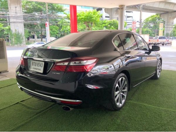 โตโยต้าชัวร์  honda accord 2.0EL ปี 2017 ไมล์แท้แค่ 88,000กม รูปที่ 3