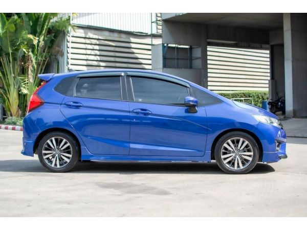 HONDA JAZZ 2015 (โฉม 14-18) SV i-VTEC 1.5 A/T สีน้ำเงิน รูปที่ 3