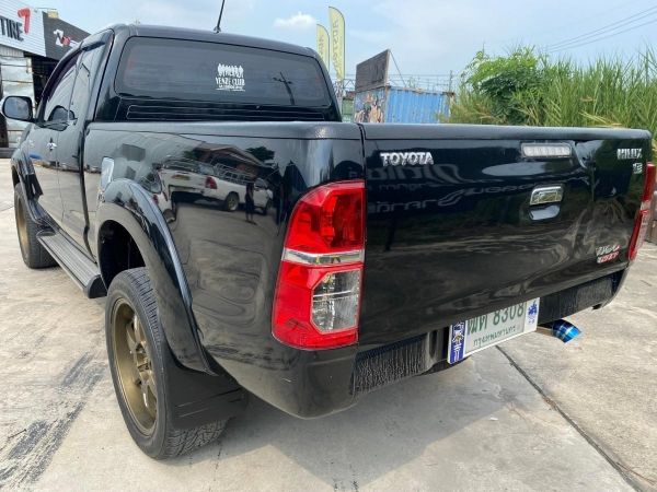 TOYOTA HILUX VIGO 2.5 E VN TURBO PRERUNNER รูปที่ 3