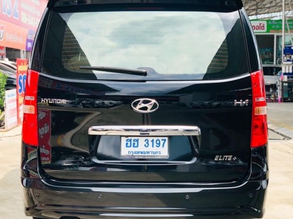 2017 Hyundai H1 ELite 2.5 ดีเซล AT ฟรีดาวน์ ผ่อนเพียง 17,200 รูปที่ 3