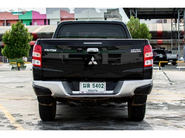 2018 Mitsubishi Triton CAB GLS 2.5  ดีเซล(ส่งฟรีทั่วประเทศ) รูปที่ 3