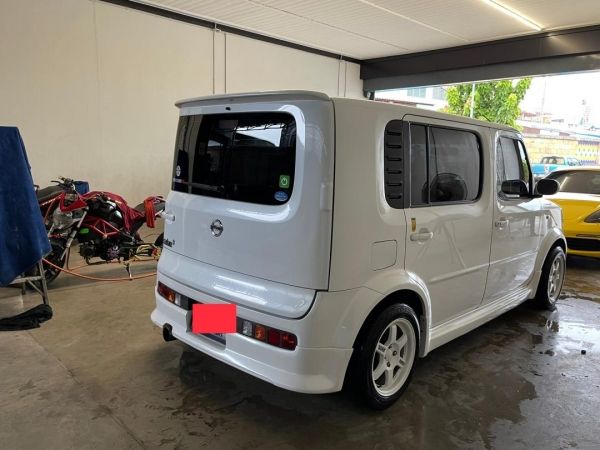 ขาย NISSAN CUBE 3 ปี2011 สภาพใหม่ ไมล์น้อย กุญแจ keyless ไม่ต้องซ่อมอะไร ทำมาให้หมดแล้ว มีใบซ่อมมีประกัน สภาพดี รูปที่ 3