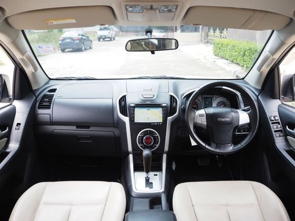 ISUZU MU-X 3.0 VGS DVD Navi  เกียร์AUTO สภาพนางฟ้า รูปที่ 3