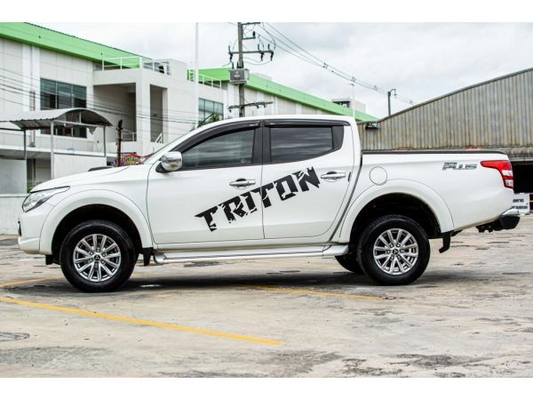 รถบ้านมือเดียว สภาพป้ายแดง 2017 TRITON 2.4GLS Limited ดีเซล รูปที่ 3