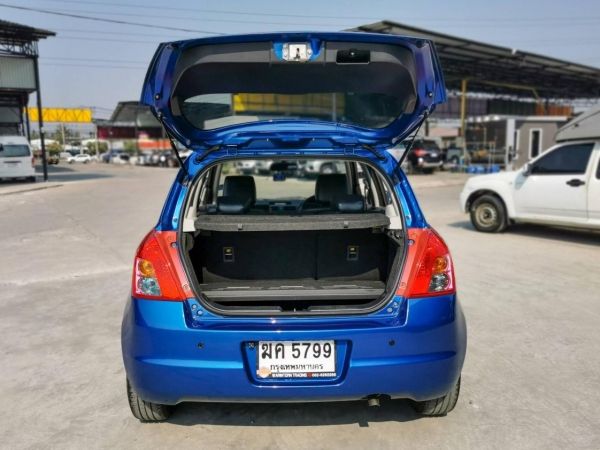 2010 SUZUKI SWIFT 1.5 GL ฟรีดาวน์ ขับฟรี 90 วัน รูปที่ 3