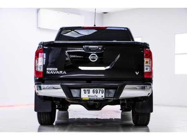 2015  NISSAN NAVARA 2.5 V CALIBRE 4DR AT  ผ่อน 4,970 บาท จนถึงสิ้นปีนี้ รูปที่ 3