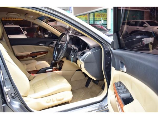 HONDA ACCORD 2.4 EL auto/2011 รูปที่ 3